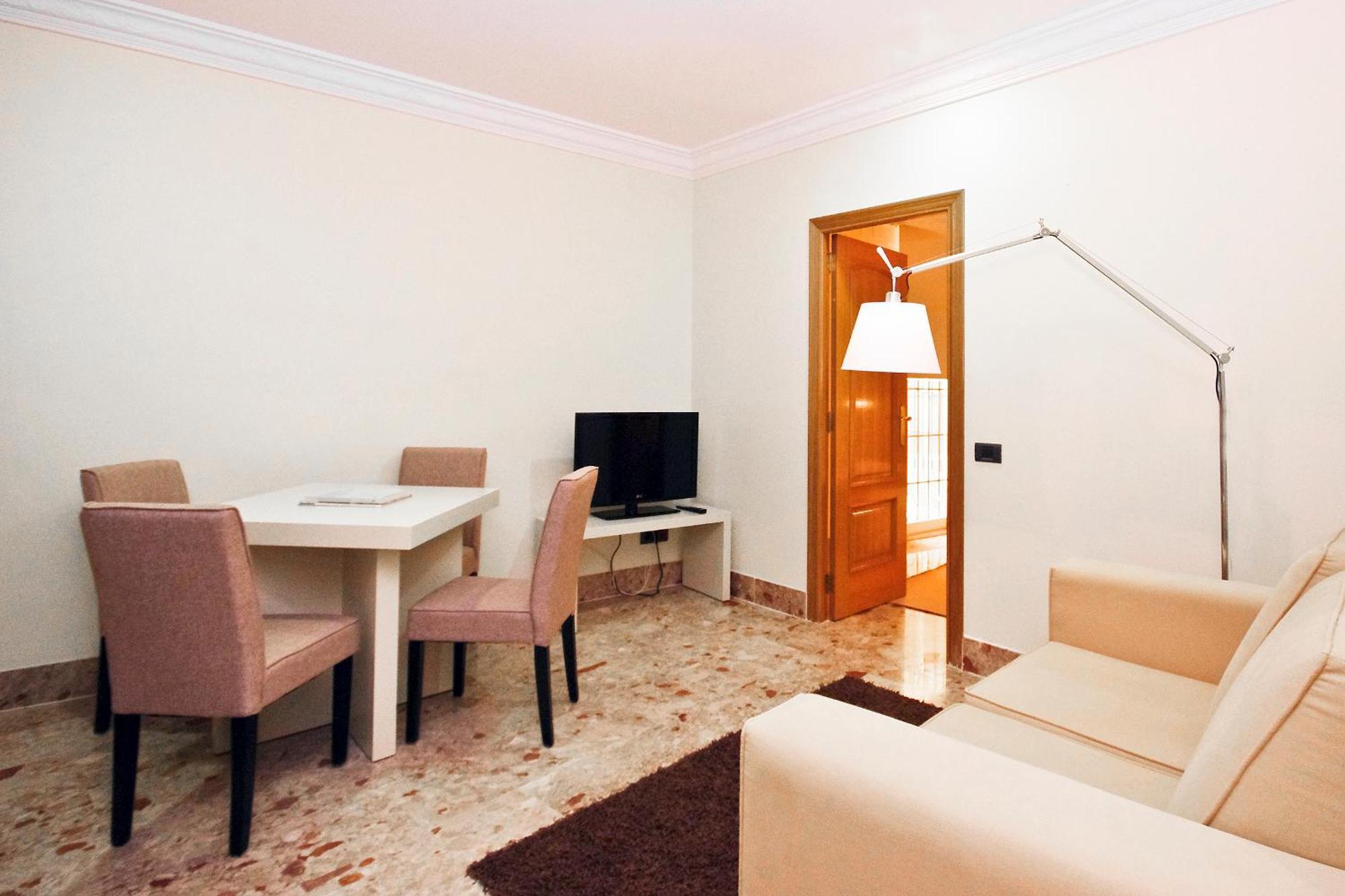 Bet Apartments - Apartments Catedral Валенсия Экстерьер фото