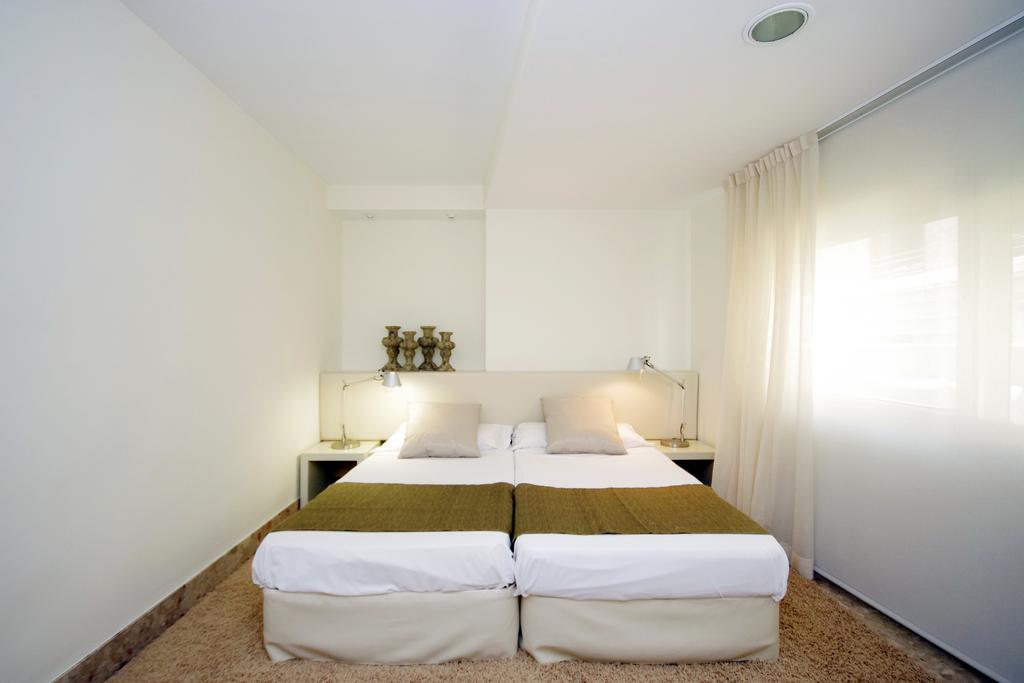 Bet Apartments - Apartments Catedral Валенсия Экстерьер фото